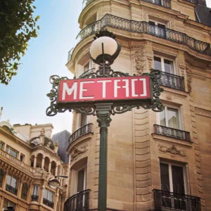 Wild Apple Portfolio | M25895 | Cartel Metro París Haussmann